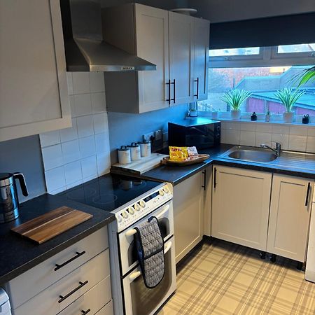 Fantastic Full 3 Bedroom Modern Apartment Belfast Exterior photo