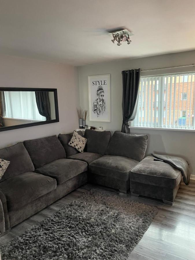 Fantastic Full 3 Bedroom Modern Apartment Belfast Exterior photo